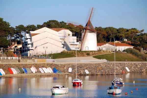 Carisma Holidays - Jard Sur Mer Hotel Exterior foto